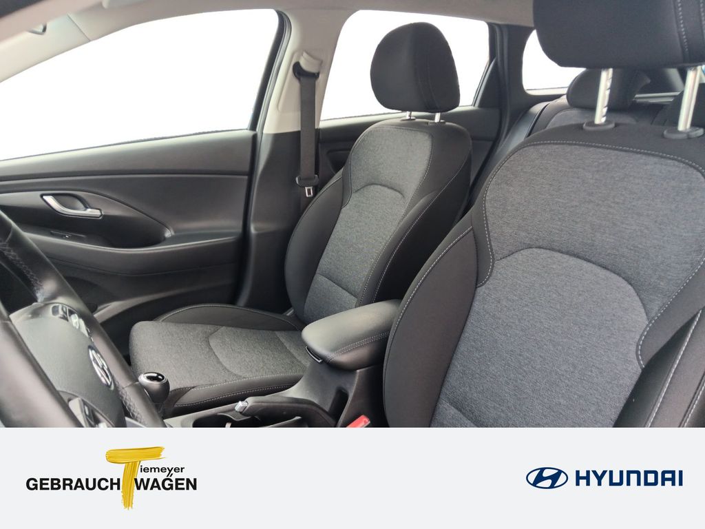 Hyundai i30 2024 г. Серый, пробег 53513 км