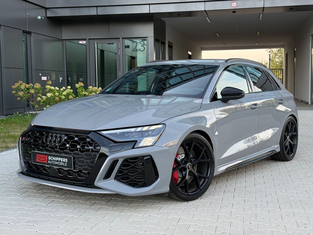 Audi RS3 2023 г. Серый, пробег 52500 км