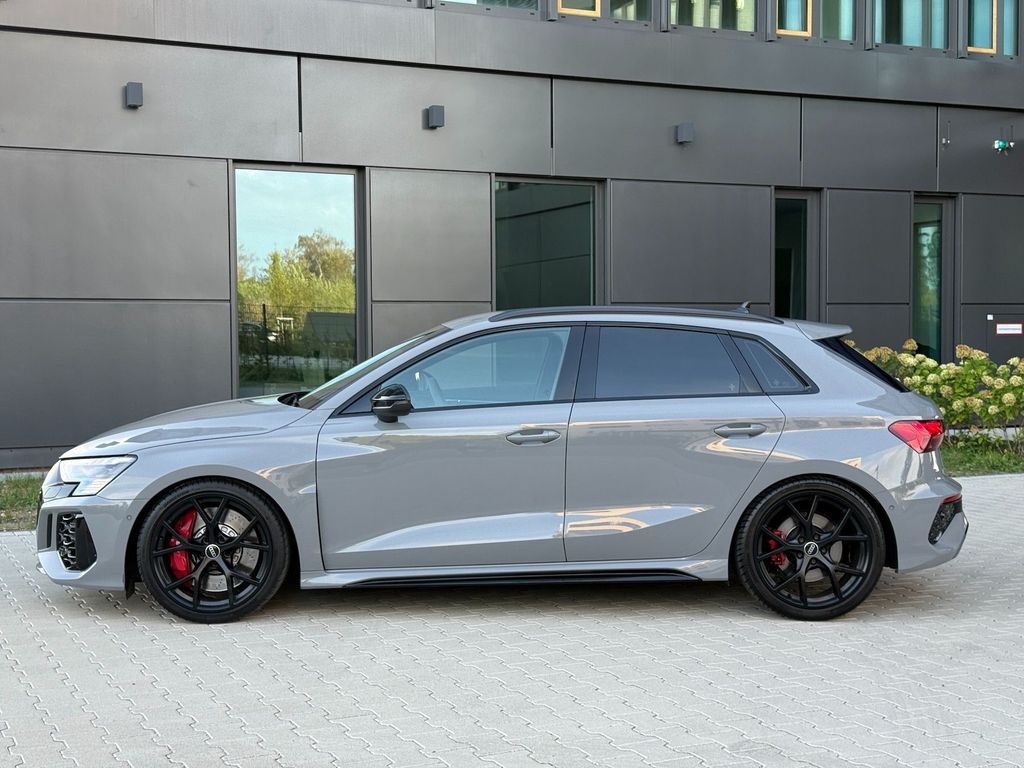 Audi RS3 2023 г. Серый, пробег 52500 км