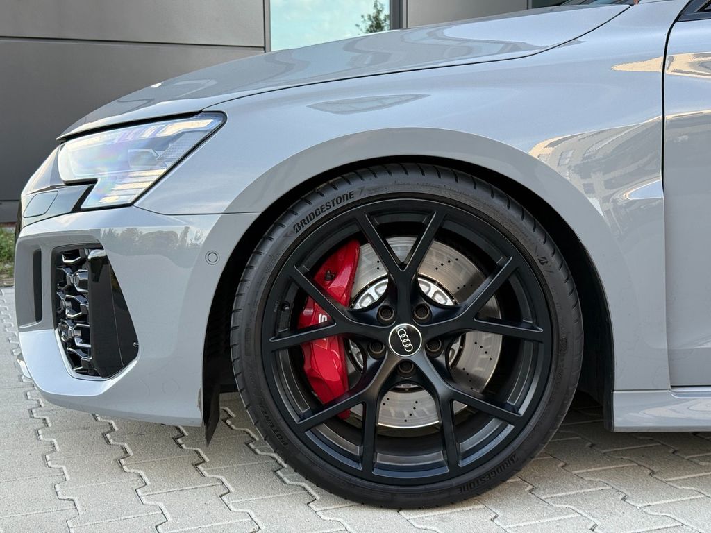 Audi RS3 2023 г. Серый, пробег 52500 км