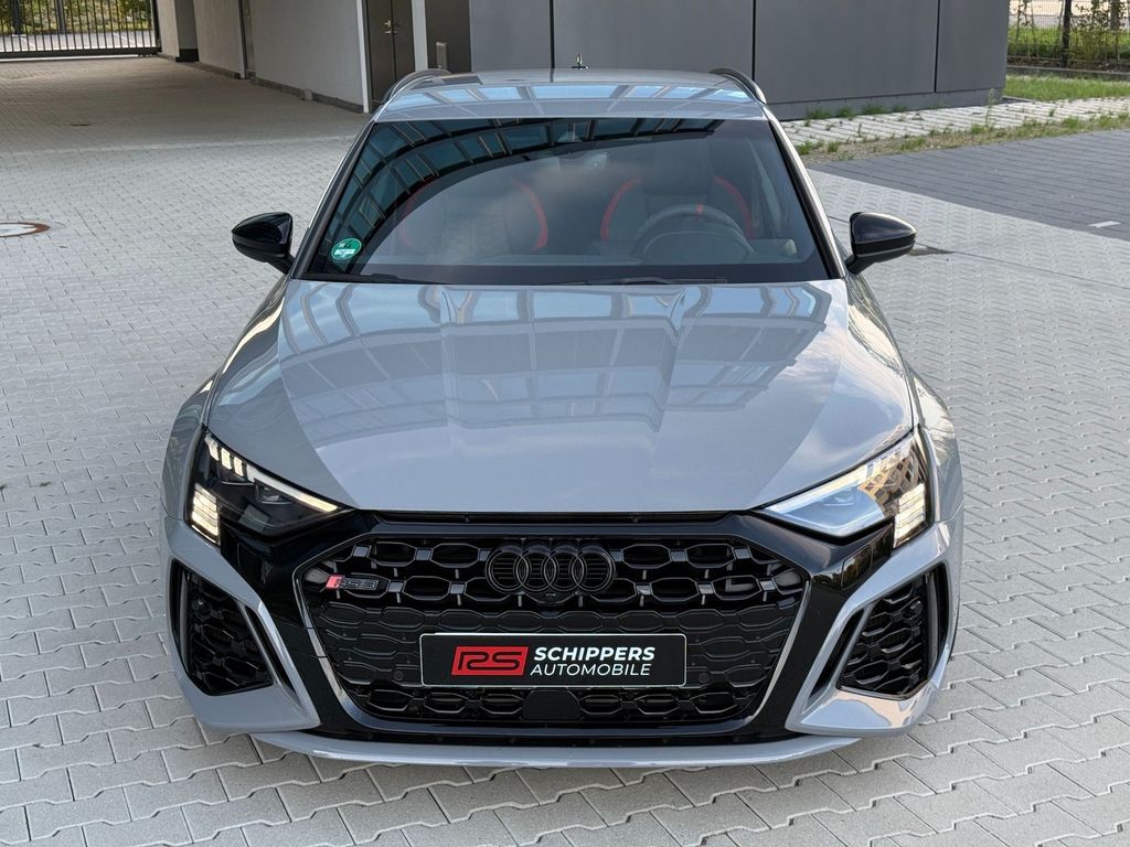 Audi RS3 2023 г. Серый, пробег 52500 км