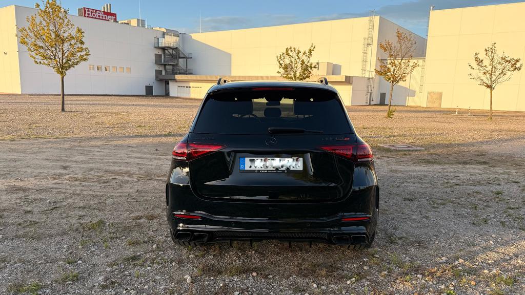 Mercedes-Benz GLE 63 AMG 2023 г. Чёрный, пробег 49000 км