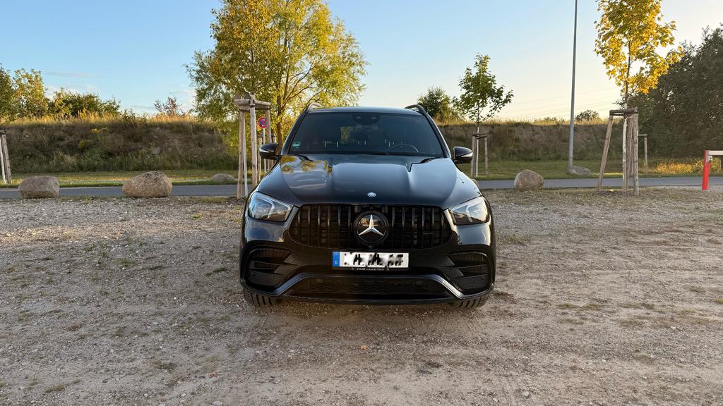 Mercedes-Benz GLE 63 AMG 2023 г. Чёрный, пробег 49000 км