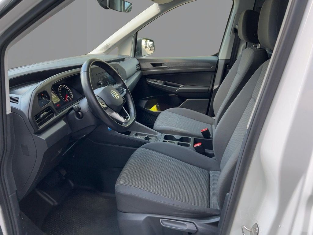 Volkswagen Caddy 2023 г. Белый, пробег 29406 км
