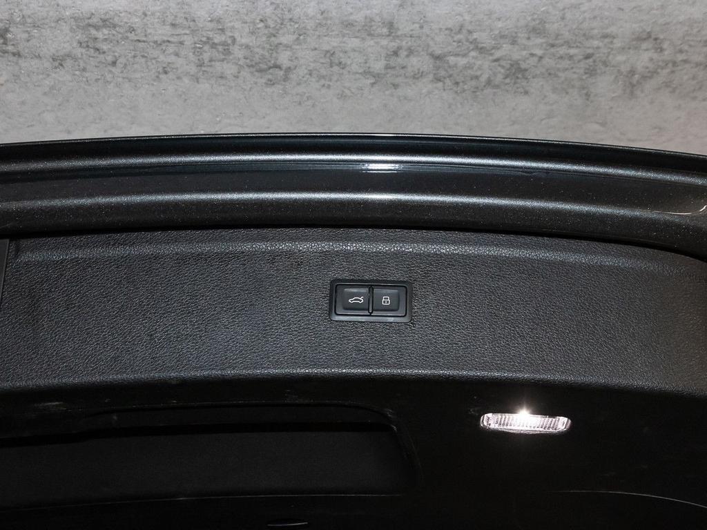 Audi SQ5 2022 г. Серый, пробег 56763 км