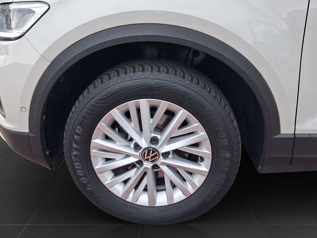 Volkswagen T-Roc 2022 г. Серый, пробег 40061 км