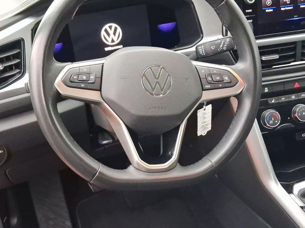 Volkswagen T-Roc 2022 г. Серый, пробег 40061 км