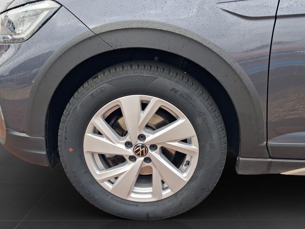 Volkswagen Taigo 2022 г. Серый, пробег 44148 км