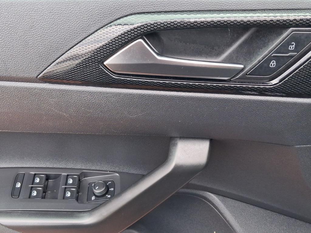 Volkswagen Taigo 2022 г. Серый, пробег 44148 км