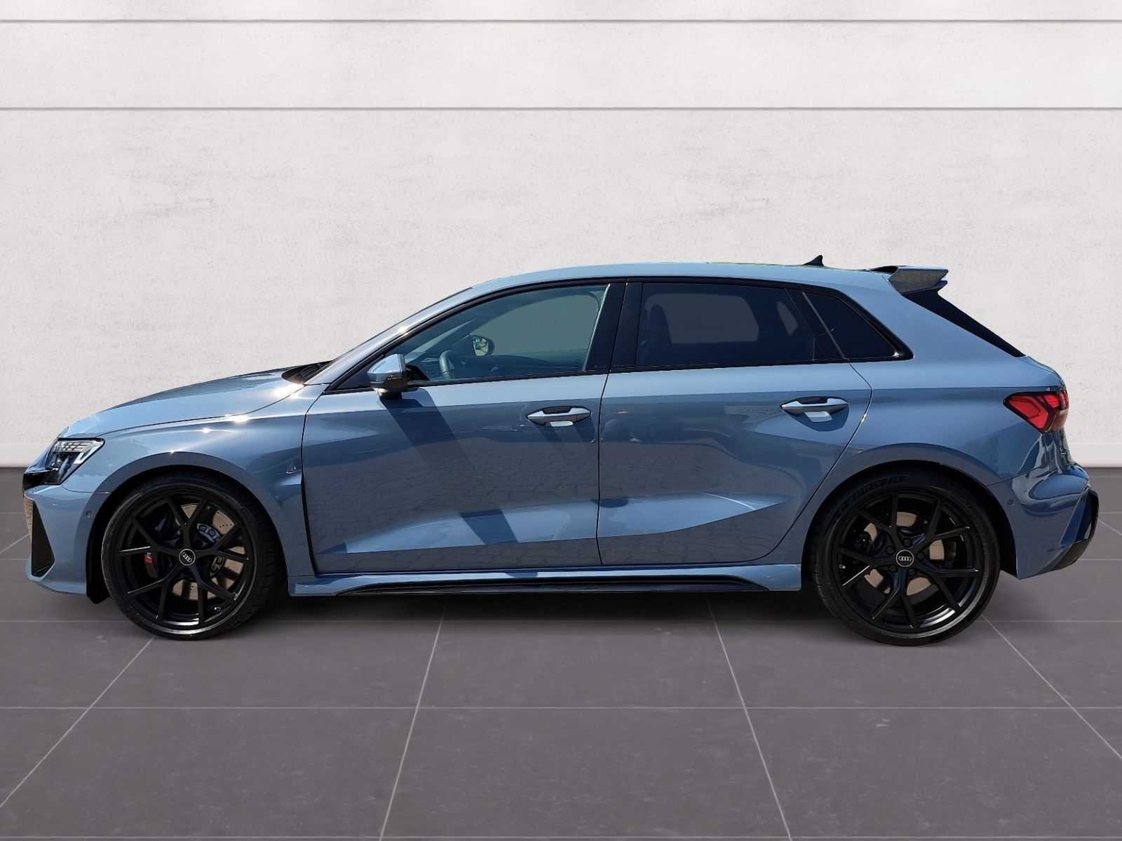 Audi RS3 2025 г. Серый, пробег 26920 км