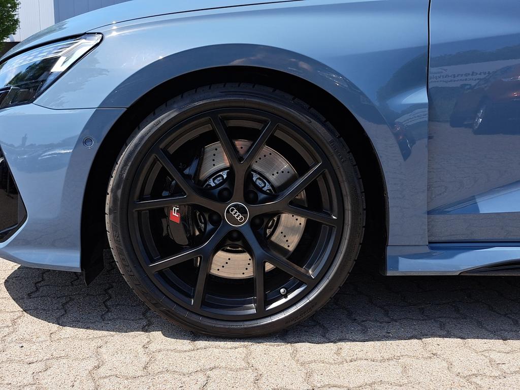 Audi RS3 2025 г. Серый, пробег 26920 км