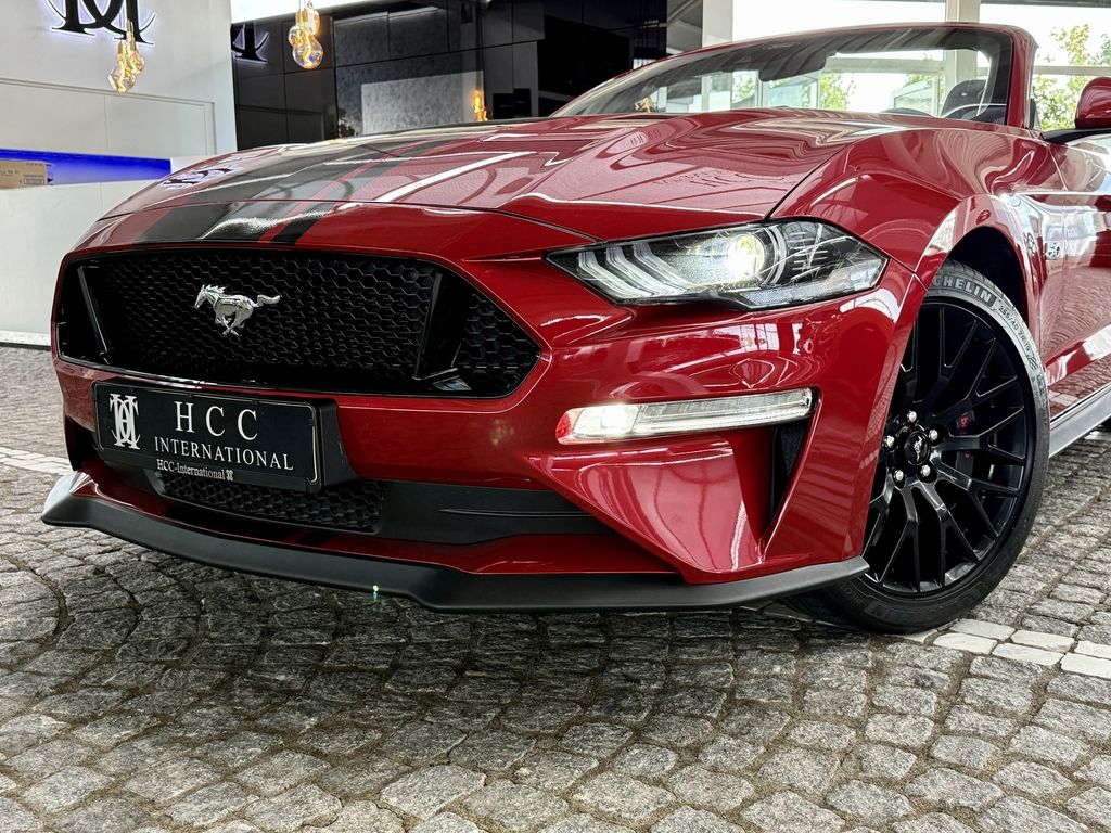 Ford Mustang 2023 г. Красный, пробег 15892 км