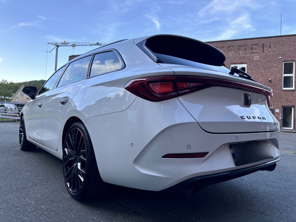 Cupra Leon 2022 г. Белый, пробег 59800 км