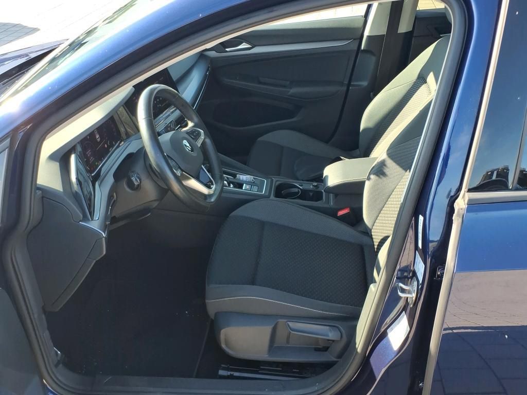 Volkswagen Golf 2022 г. Синий, пробег 48836 км