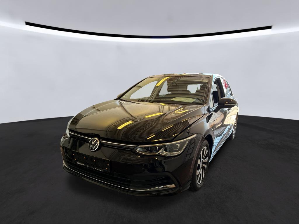 Volkswagen Golf 2022 г. Чёрный, пробег 55431 км