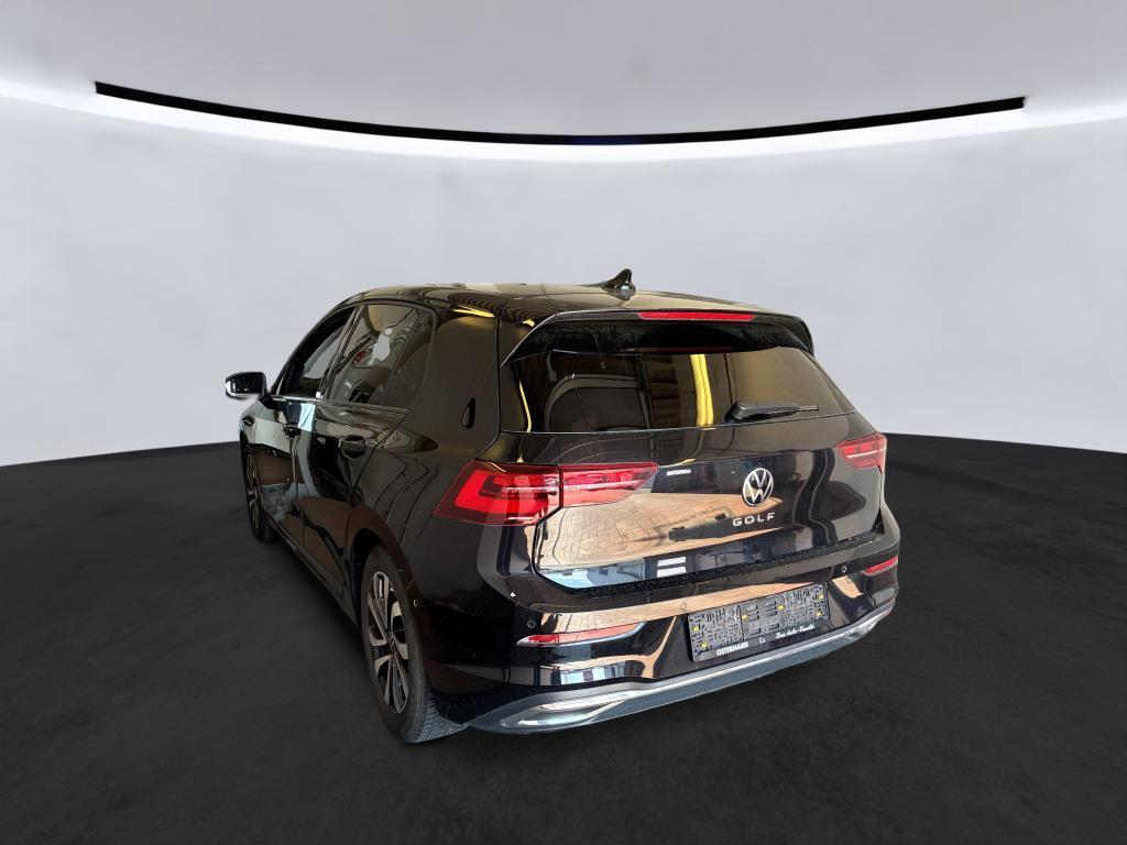 Volkswagen Golf 2022 г. Чёрный, пробег 55431 км