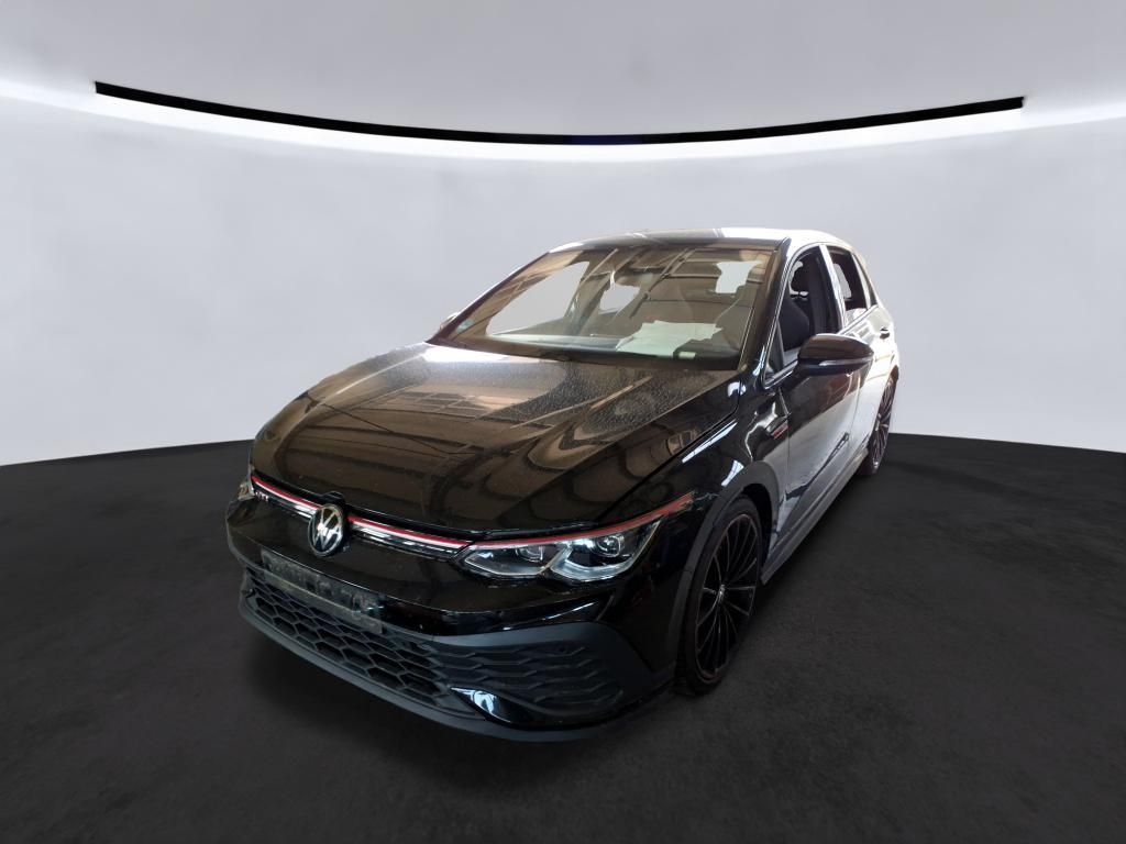 Volkswagen Golf 2024 г. Чёрный, пробег 52977 км
