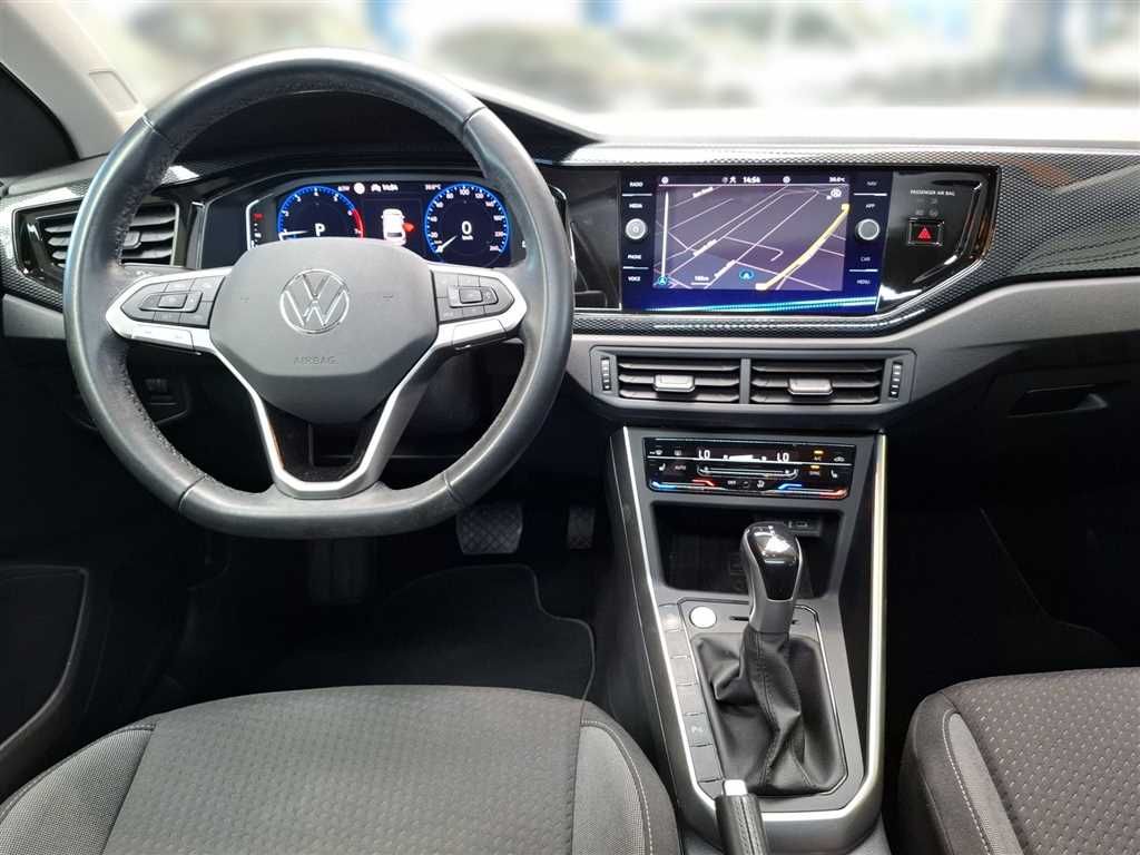 Volkswagen Polo 2024 г. Серый, пробег 45853 км