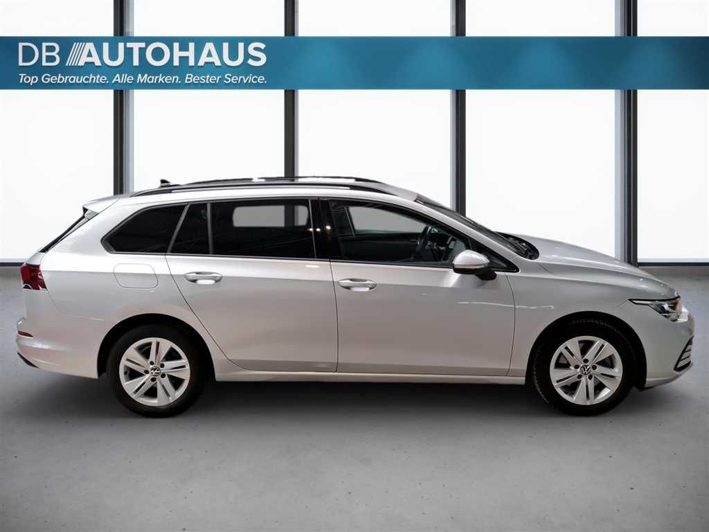 Volkswagen Golf 2023 г. Серебристый, пробег 54578 км