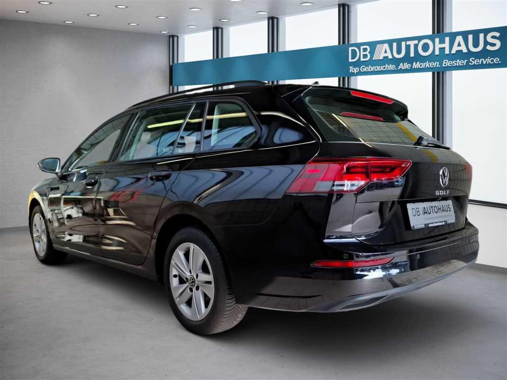 Volkswagen Golf 2023 г. Чёрный, пробег 38960 км