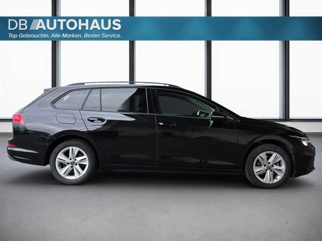 Volkswagen Golf 2024 г. Чёрный, пробег 27225 км