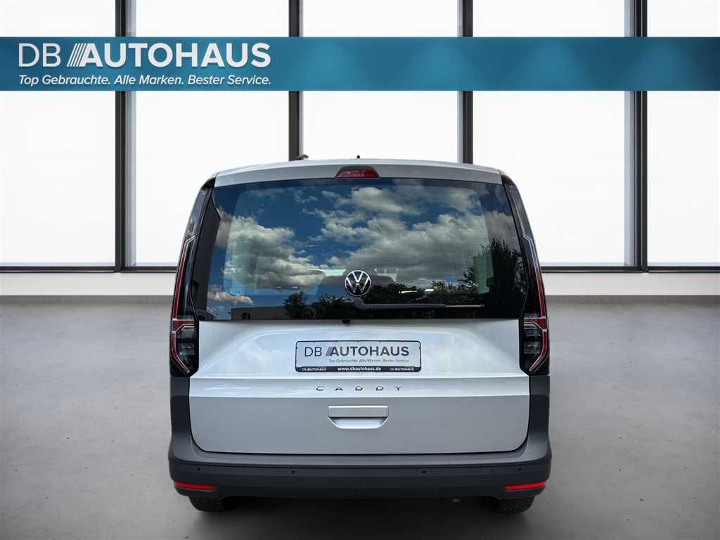 Volkswagen Caddy 2023 г. Серебристый, пробег 43001 км