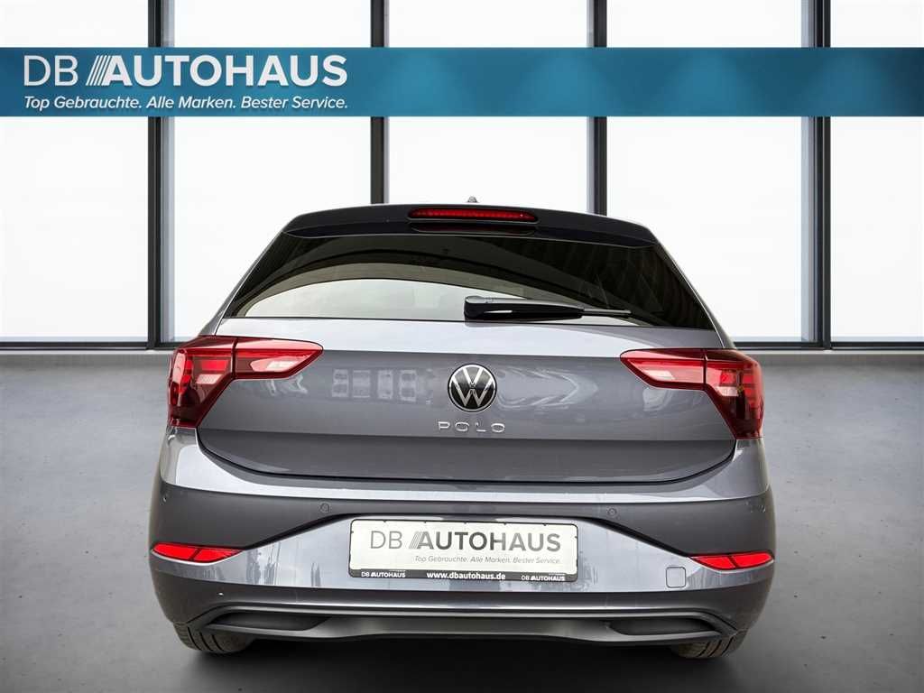 Volkswagen Polo 2024 г. Серый, пробег 46475 км