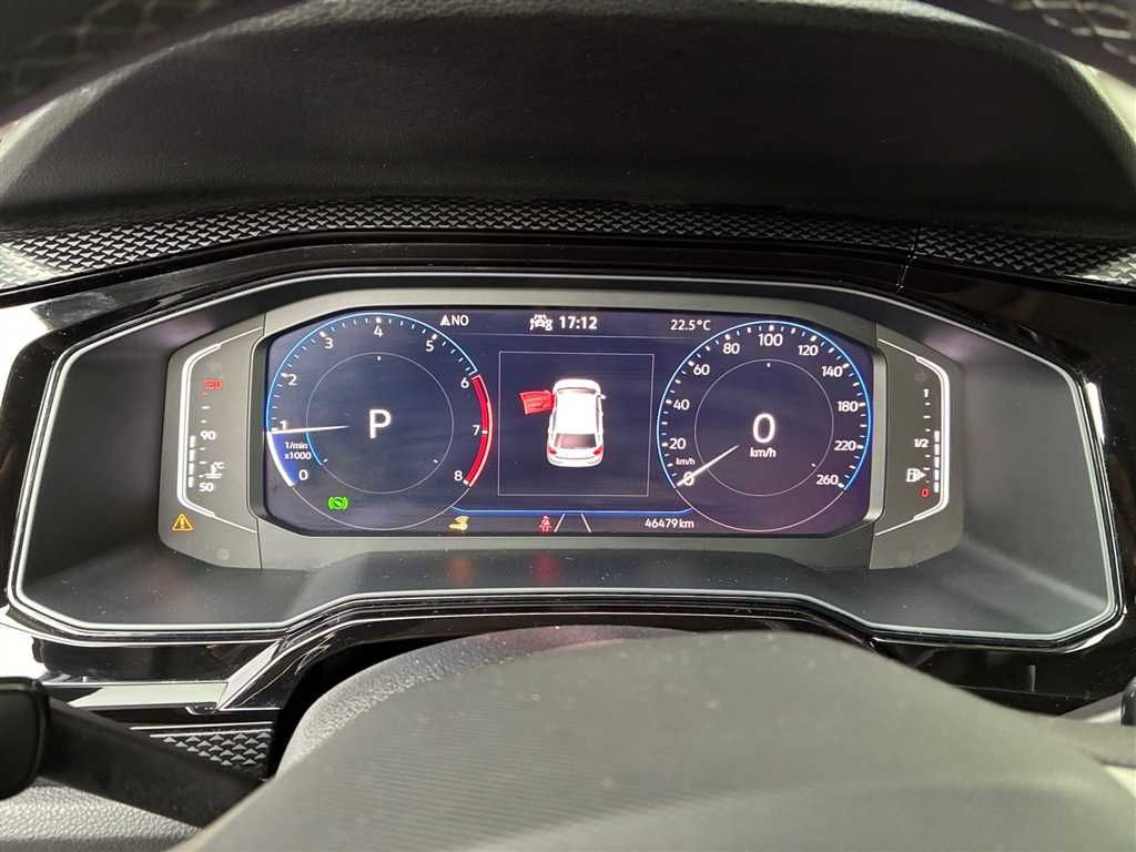 Volkswagen Polo 2024 г. Серый, пробег 46475 км