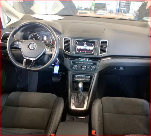 Volkswagen Sharan 2022 г. Чёрный, пробег 41100 км