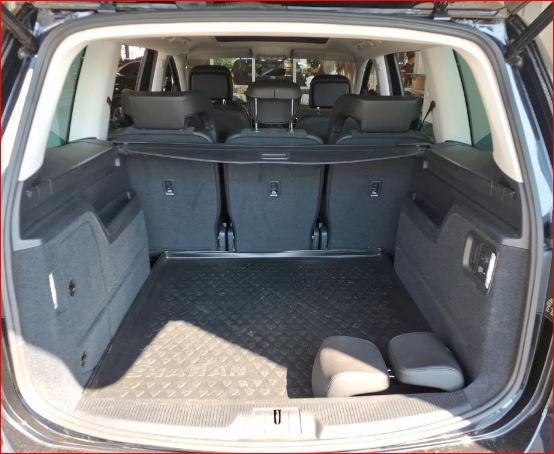 Volkswagen Sharan 2022 г. Чёрный, пробег 41100 км