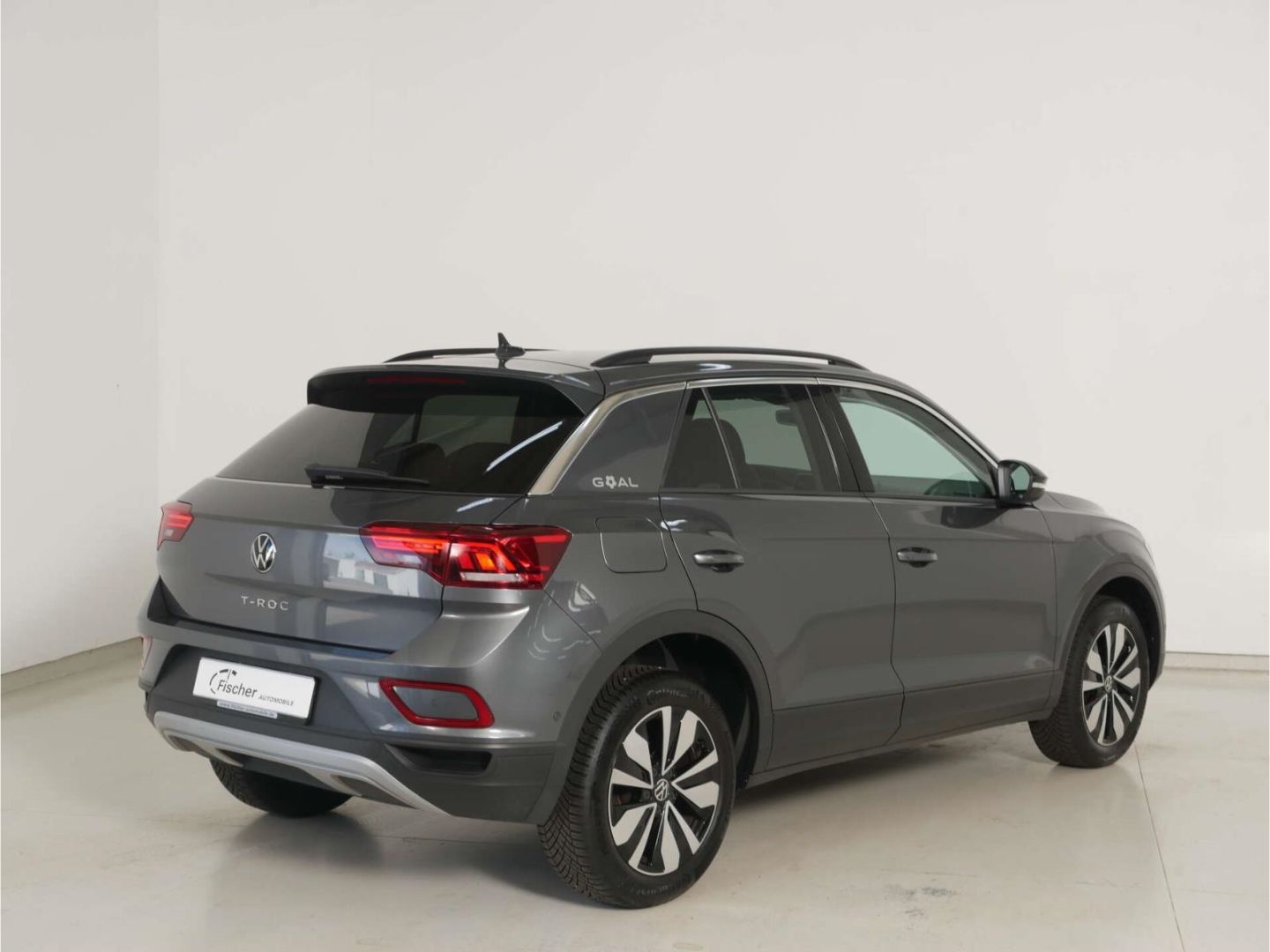 Volkswagen T-Roc 2025 г. Серый, пробег 24386 км