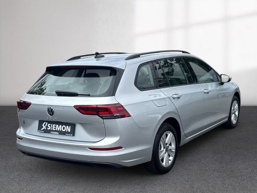 Volkswagen Golf 2024 г. Серебристый, пробег 8498 км