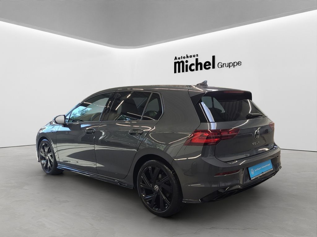Volkswagen Golf 2024 г. Серый, пробег 17700 км