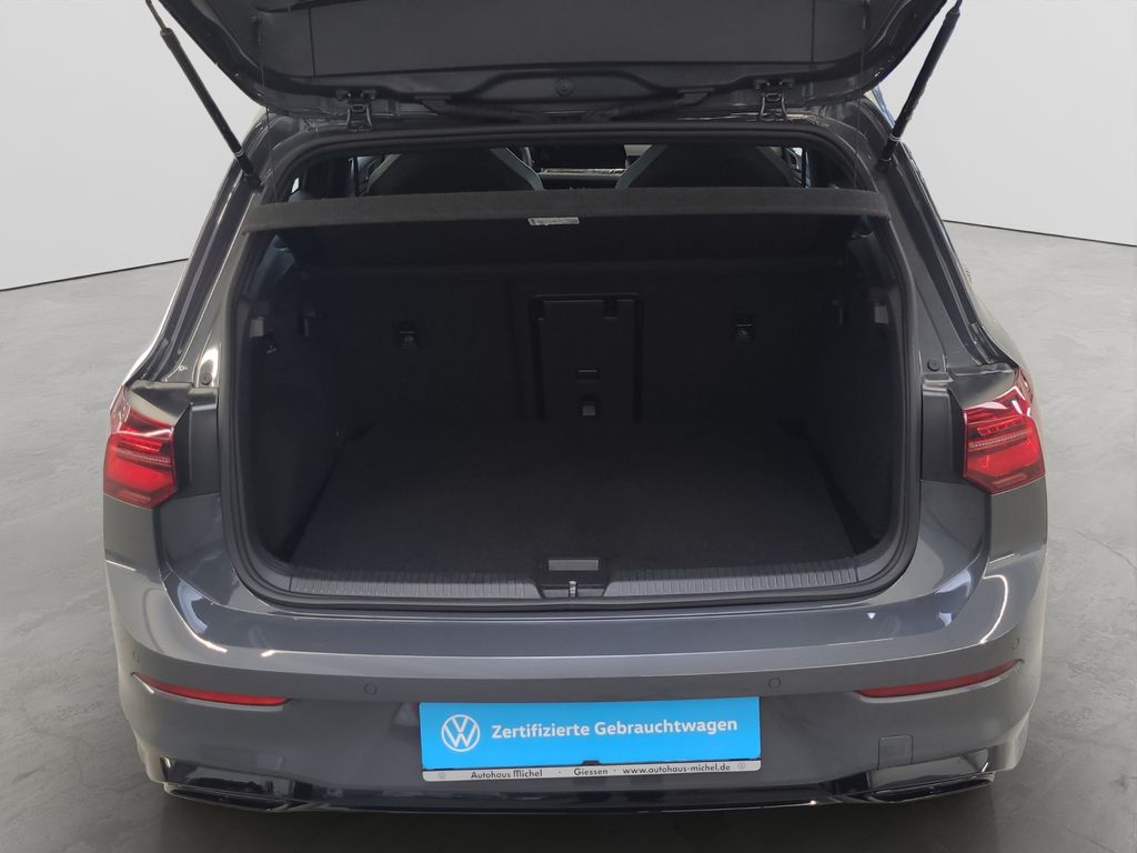 Volkswagen Golf 2024 г. Серый, пробег 17700 км