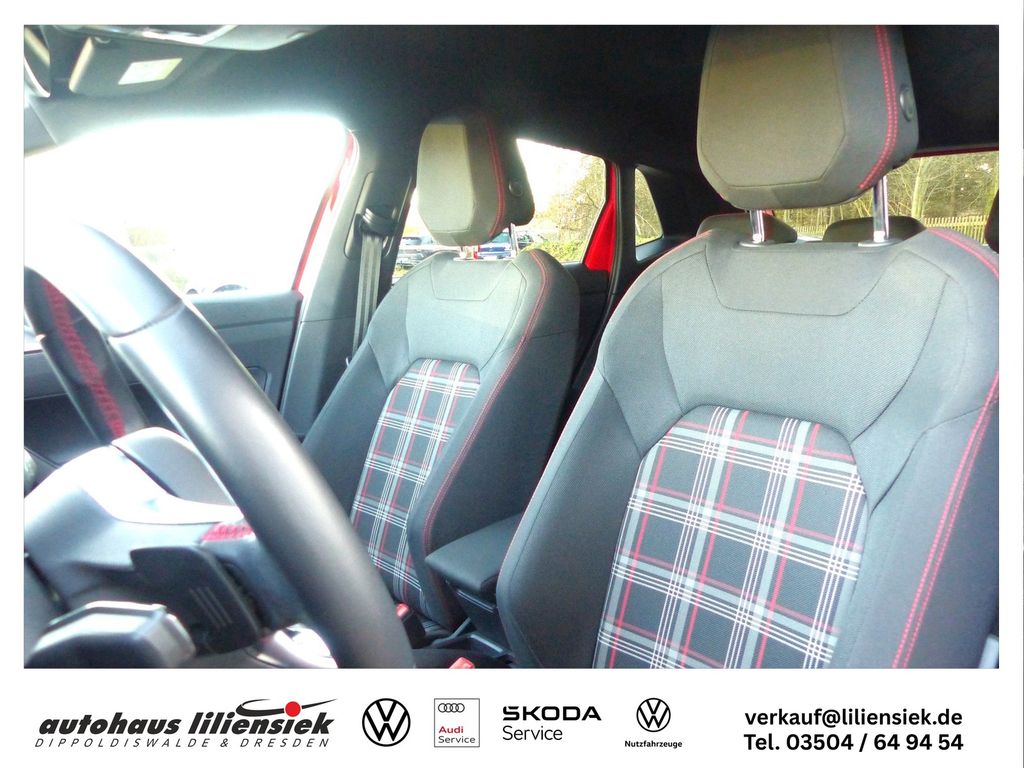 Volkswagen Polo 2022 г. Красный, пробег 24535 км