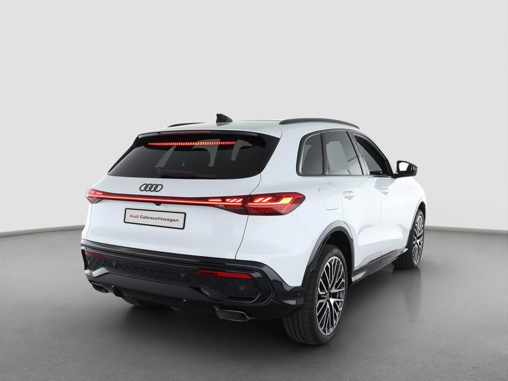 Audi Q5 2025 г. Белый, пробег 6893 км
