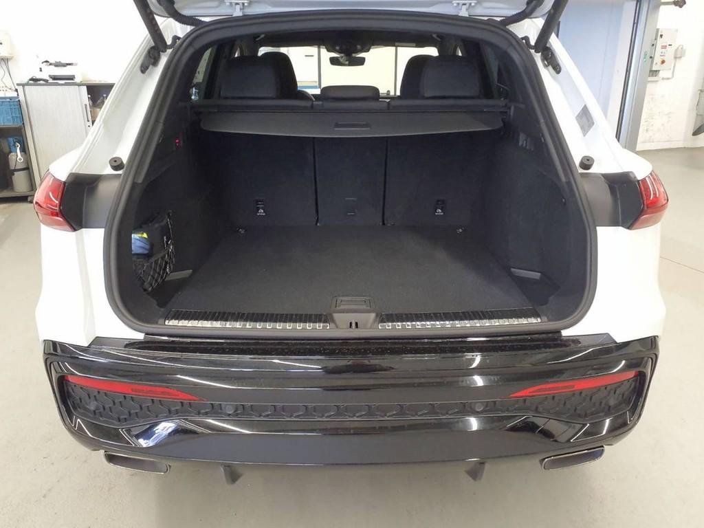 Audi Q5 2025 г. Белый, пробег 6893 км