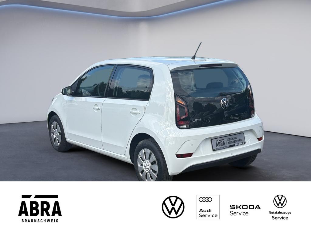 Volkswagen up! 2023 г. Белый, пробег 39250 км