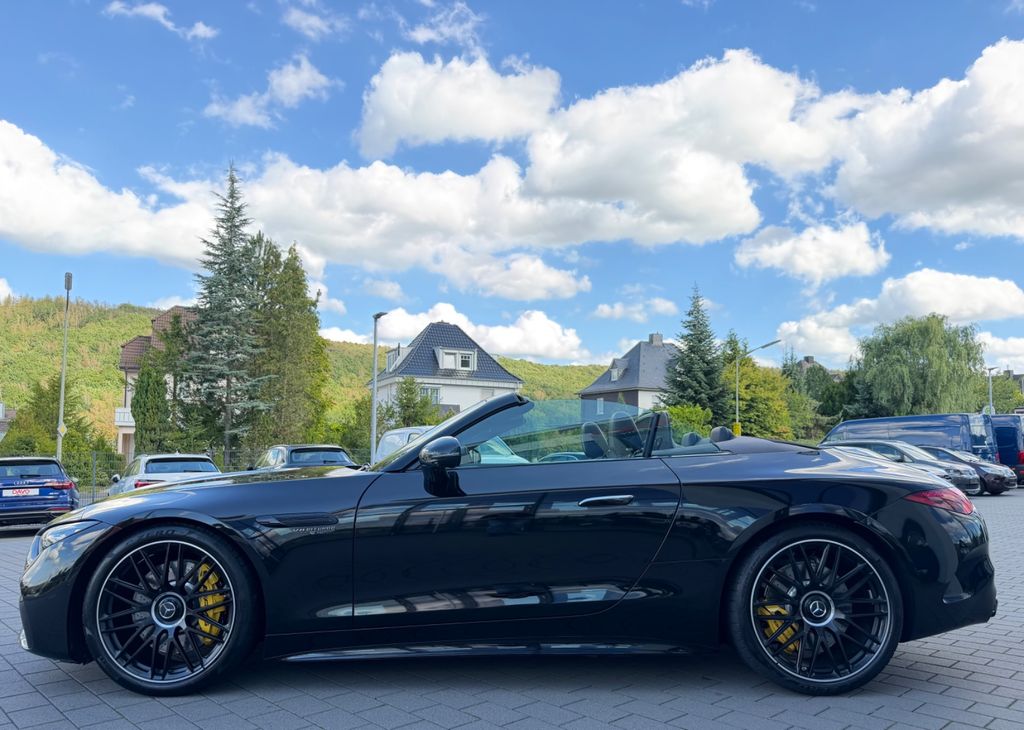 Mercedes-Benz SL 63 AMG 2025 г. Чёрный, пробег 9850 км