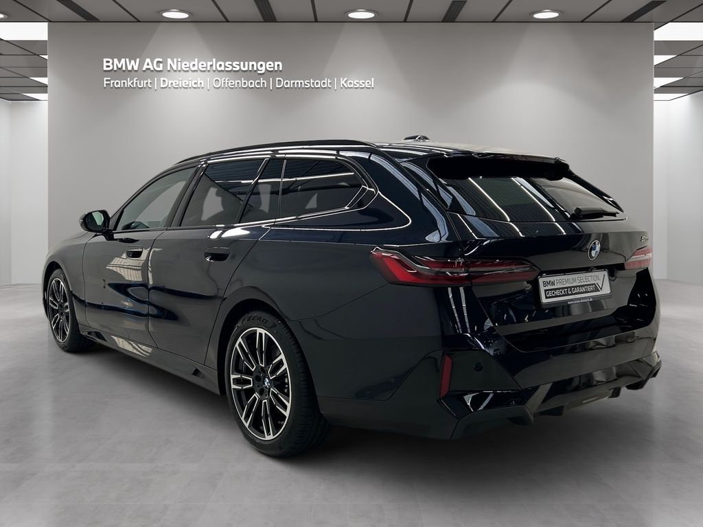 BMW 520 2025 г. Чёрный, пробег 10956 км