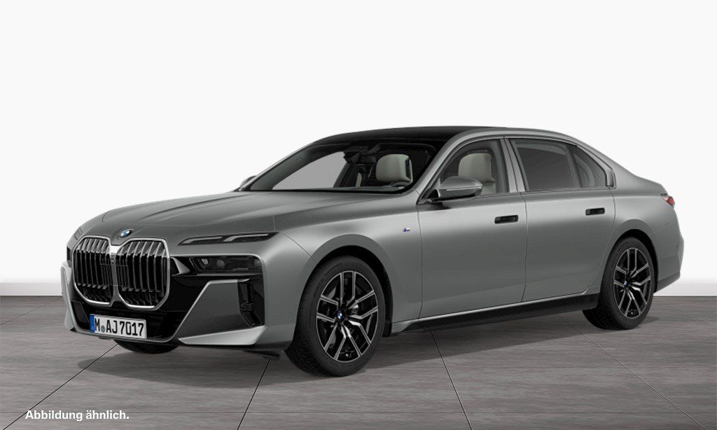 BMW 740 2023 г. Серый, пробег 47804 км