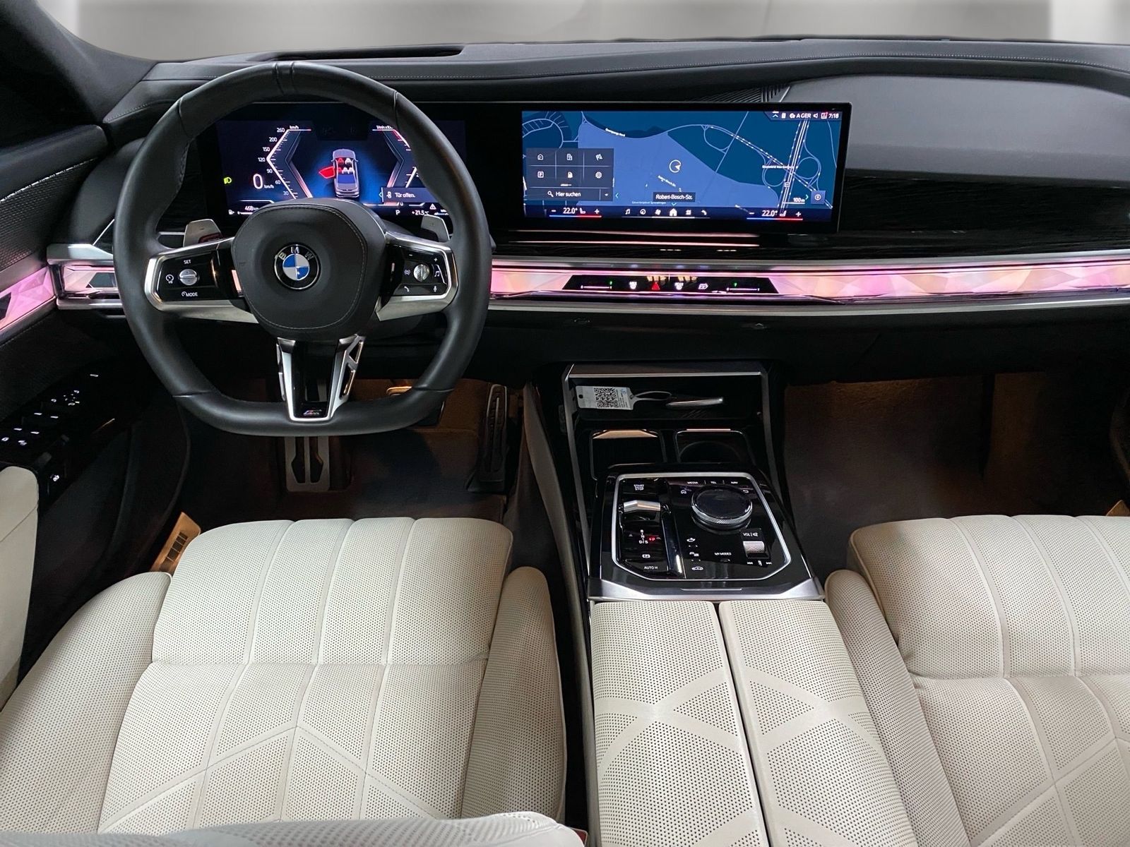 BMW 740 2023 г. Серый, пробег 47804 км