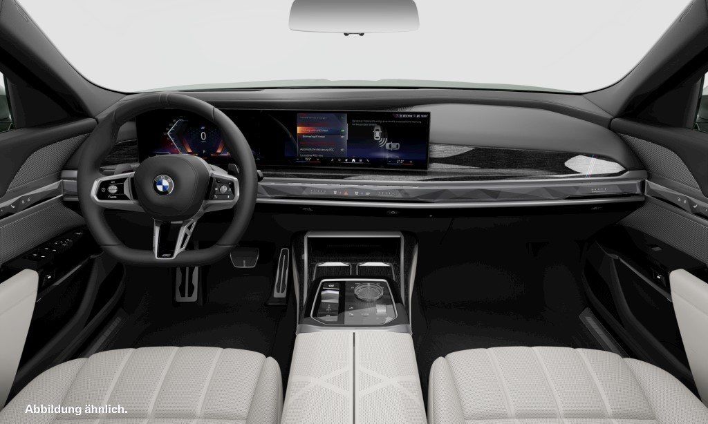 BMW 740 2023 г. Серый, пробег 47804 км