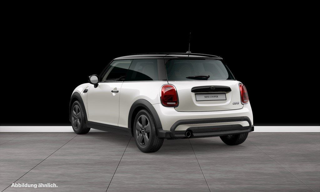 Mini COOPER 2023 г. Белый, пробег 36990 км
