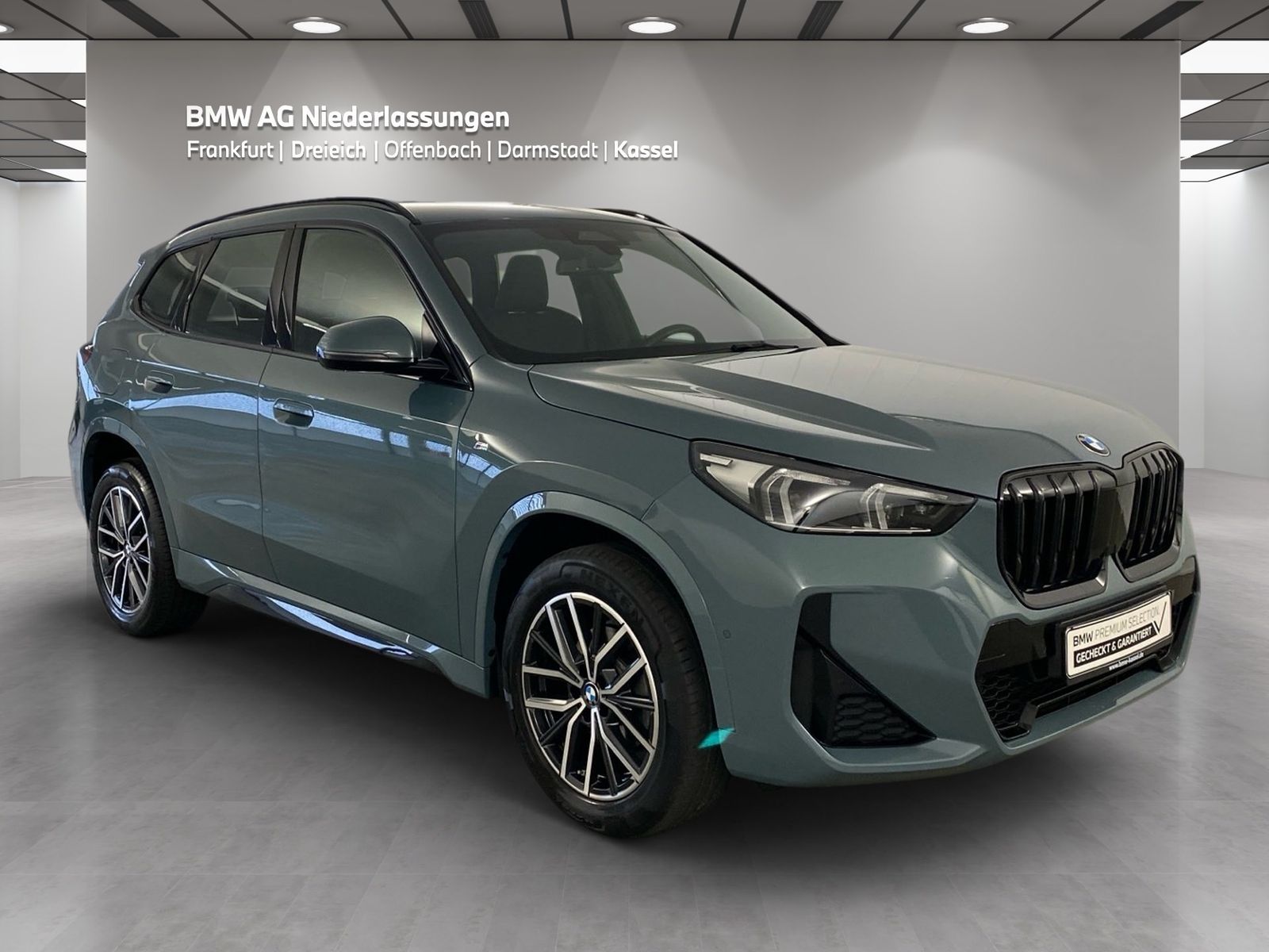 BMW X1 2023 г. Зелёный, пробег 40651 км