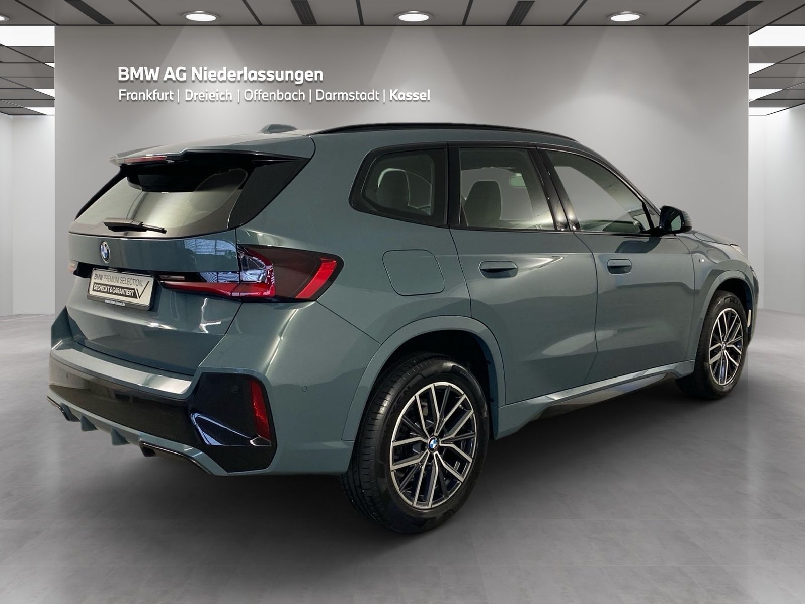 BMW X1 2023 г. Зелёный, пробег 40651 км