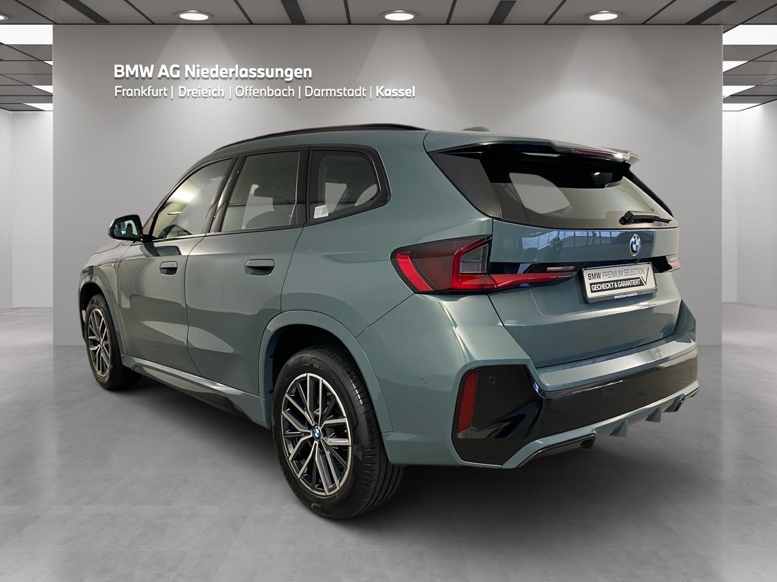 BMW X1 2023 г. Зелёный, пробег 40651 км