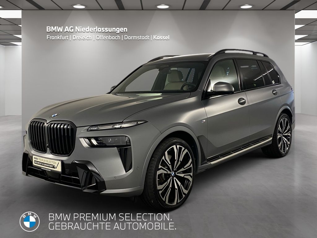BMW X7 2024 г. Серый, пробег 33598 км