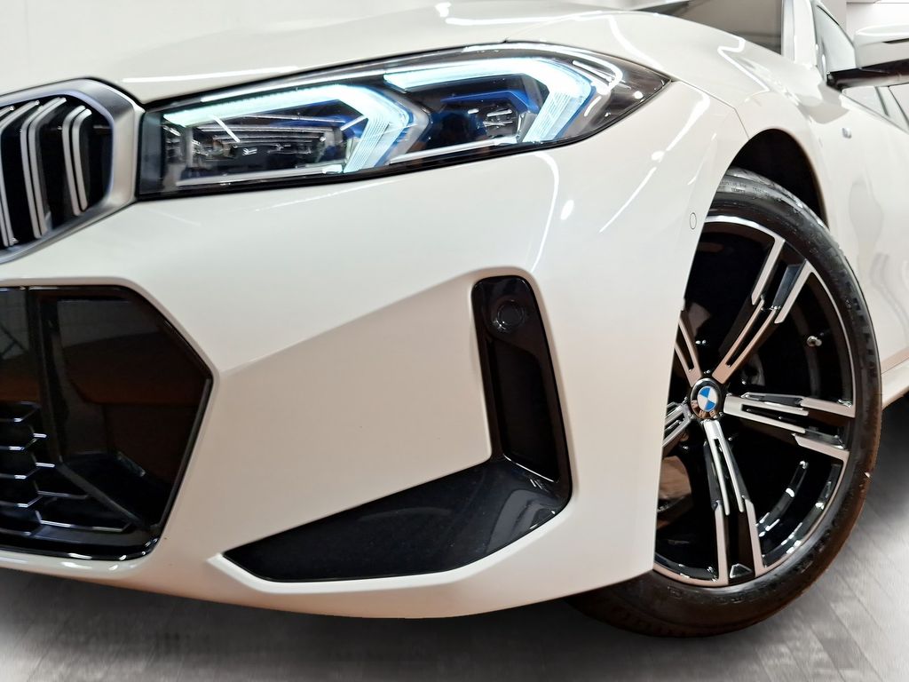 BMW 320 2023 г. Белый, пробег 55364 км