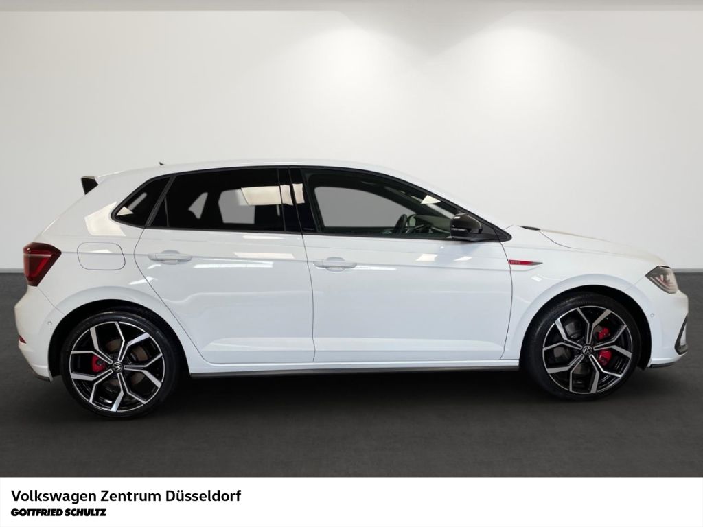 Volkswagen Polo 2022 г. Белый, пробег 51358 км